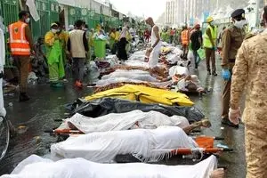 فیلم: مستند «داستان ظهر منا»