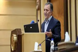 بخش خصوصی از دولت زود‌تر مسائل اقتصادی را پیش‌بینی می‌کند