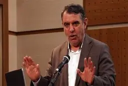 رئیس سابق سازمان خصوصی سازی بازداشت شد/ پورحسینی بعد از احضار به سازمان بازرسی کل کشور مجبور به استعفا شده بود