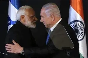 وقتی «نتانیاهو» برای قاتل «کشمیر» کلیپ پر می‌کند!