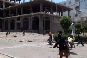 خروج نیروهای شورای انتقالی از کاخ المعاشیق عدن