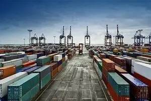 اعمال معافیت از عوارض ۱۰ درصدی برخی کالاهای چینی توسط دولت ترامپ