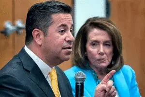 یک دموکرات دیگر خواستار استیضاح ترامپ