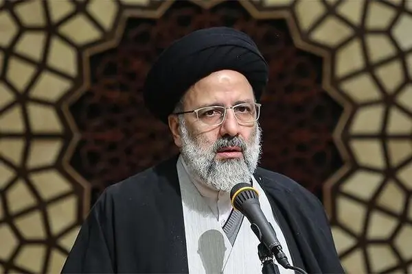 رئیسی: نظام پرداخت حقوق در کشور باید عادلانه شود