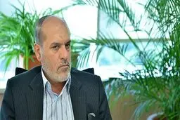 تلاش شدید برخی مسئولان برای ضربه زدن به صنعت دارو