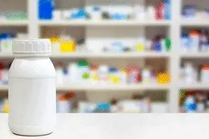 داروخانه؛ محل عرضه دارو یا لوازم آرایشی فروشی