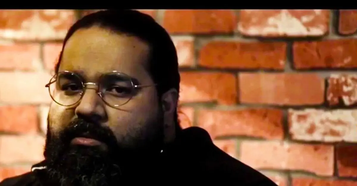 هم‌خوانی محمد معتمدی و رضا صادقی در اپرای عاشورا
