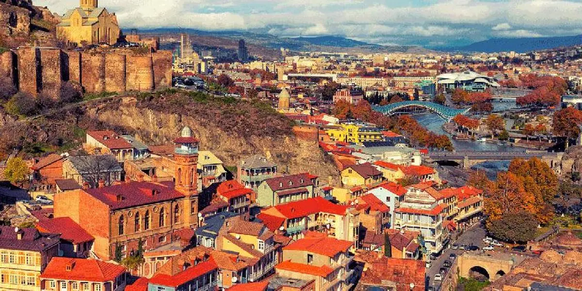 سیر تا پیاز سفر به تفلیس با تورهای لحظه آخری