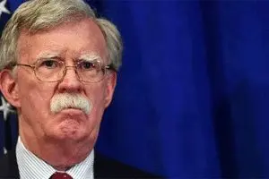 بولتون؛ پرادعای هیچکاره