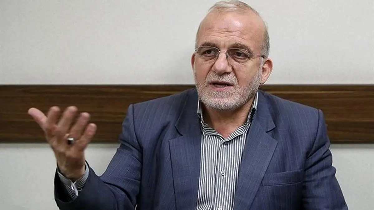 عملکرد بانک مرکزی درسال ۹۷ اصلا مناسب نبود؛ به‌دلیل وجود ژنرال‌های متعدد در دولت شاهد وحدت رویه اقتصادی نیستیم