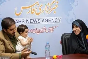  افتخارات علمی در برابر مادر شدن هیچ است/ لطفی که حضرت آقا به من داشتند از صد مدال برایم با ارزش‌تر بود