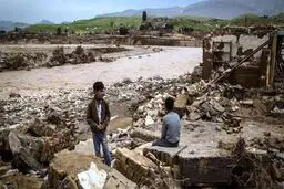 بیم و امیدهای سیل زدگان لرستان