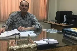 زنگنه این دانشگاه را نمی‌خواهد