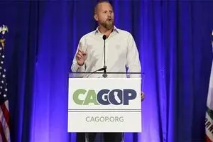 خاندان ترامپ حالا حالاها بر آمریکا حاکم خواهند بود