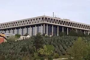 دعوت علی عسگری به دانشگاه تهران