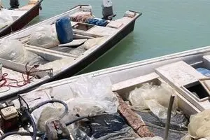بازداشت ۱۱ نفر در آب‌های هرمزگان به دلیل قاچاق سوخت