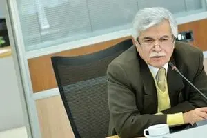 نقش عوامل داخلی در بازار ارز بیشتر از خارجی است