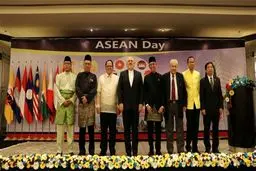 هیچ چیزی نمی‌تواند جلوی پیوند ما با کشورهای منطقه را بگیرد