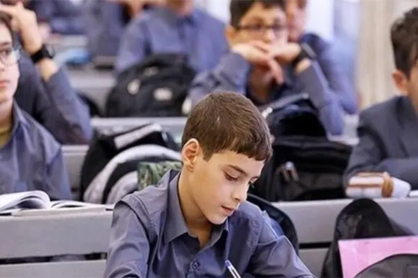 اعتماد را به مدارس دولتی برگردانید!