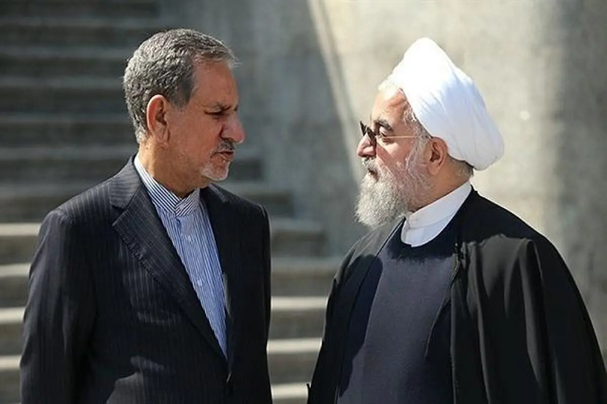 جنگ زرگری یاران روحانی  بر سر دلار ۴۲۰۰ تومانی