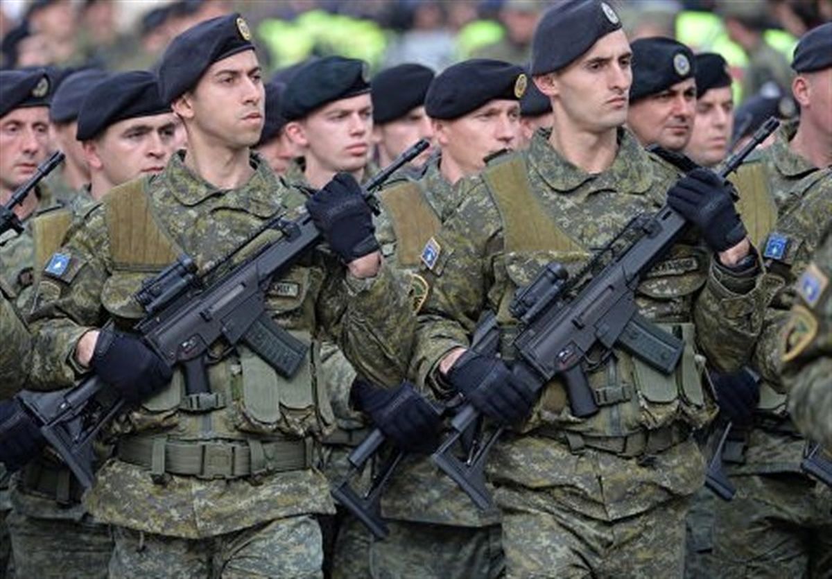 صربستان: آمریکا، انگلیس و آلمان به تشکیل "ارتش کوزوو" کمک می‌کنند