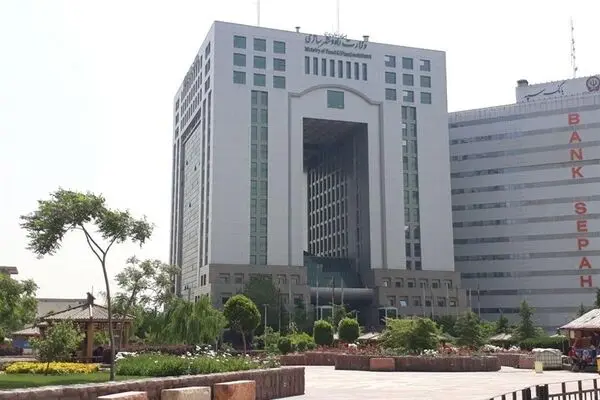  شتاب ساخت و ساز و تخصیص زمین در طرح های مسکن و جوانی جمعیت