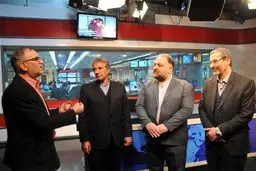 انارکی در دیدار با 