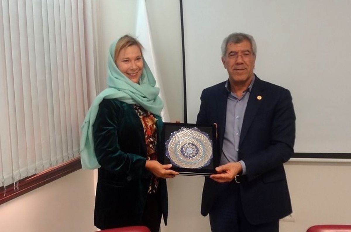 امضای تفاهم نامه همکاری ایران و سوئد برای گسترش مناسبات علمی