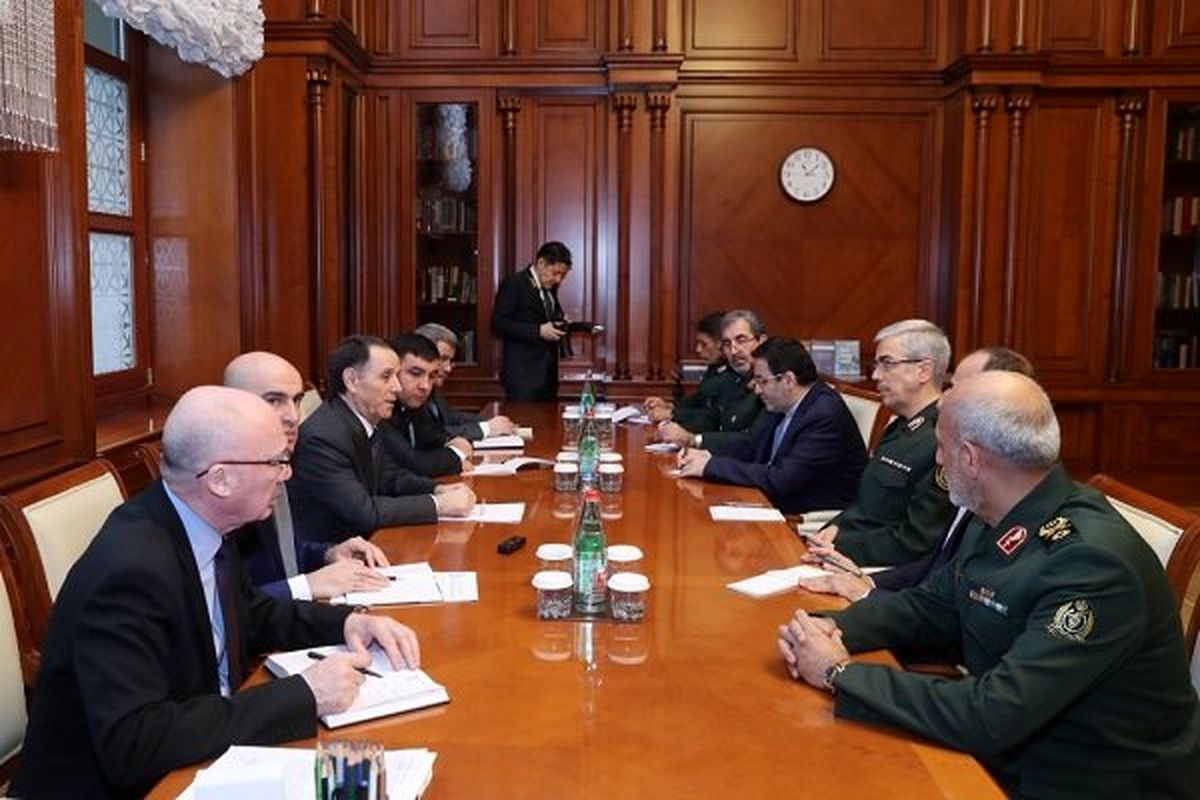 روابط نظامی تهران- باکو به طور قابل توجهی توسعه می‌یابد