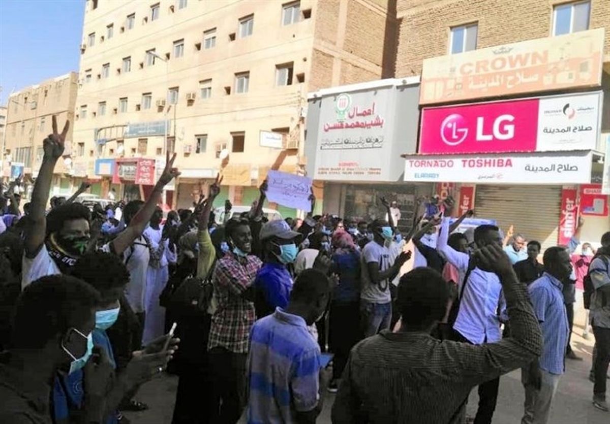 تازه‌ترین تحرک مخالفان البشیر در سودان / ادامه اعتصاب در تونس و حمایت مجدد النهضه از معترضان