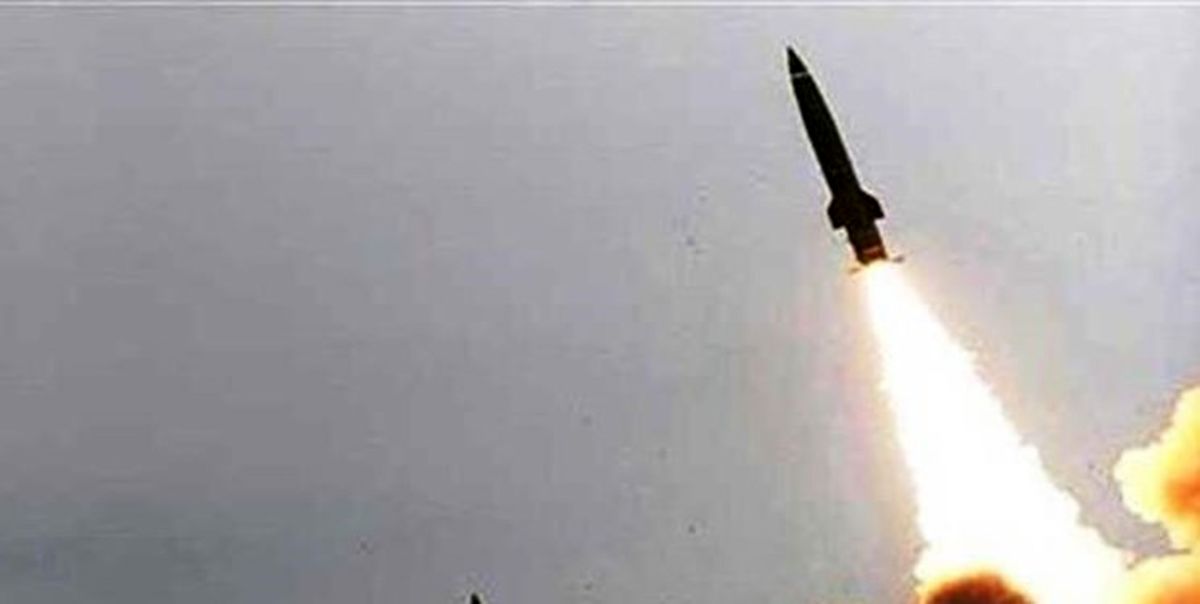 یمن ۲ فروند موشک نقطه‌زن به جنوب عربستان شلیک کرد