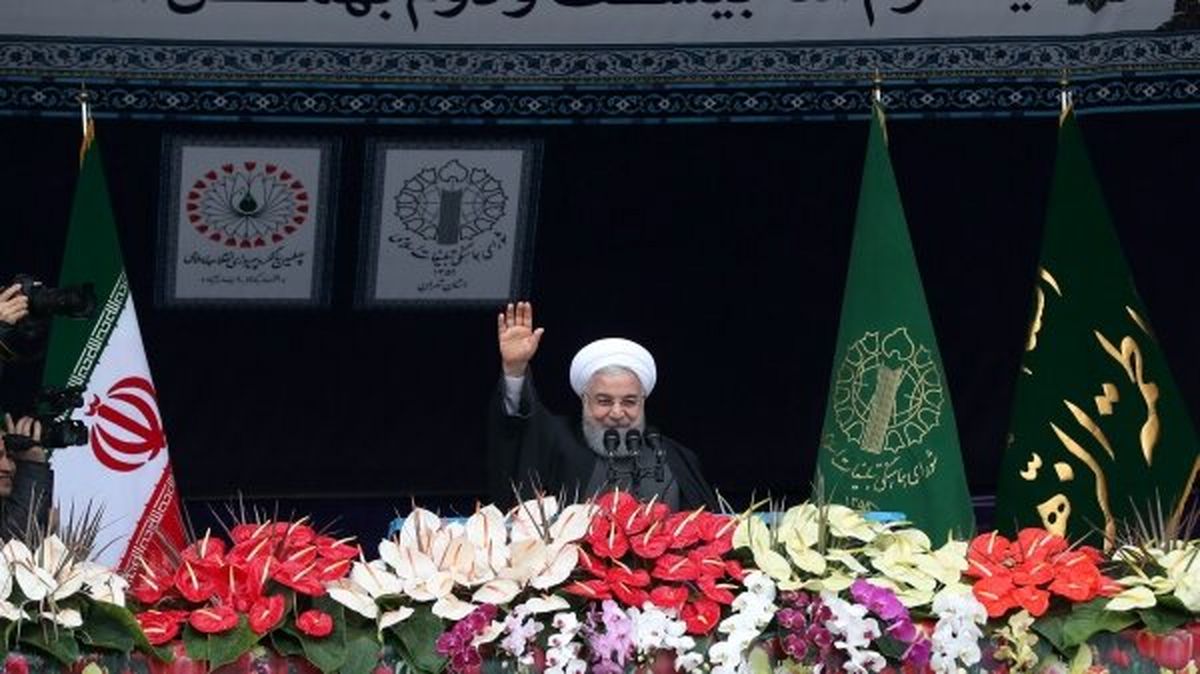 ملت ایران ثابت کردند بر سر استقلال و عزت خود معامله نخواهند کرد