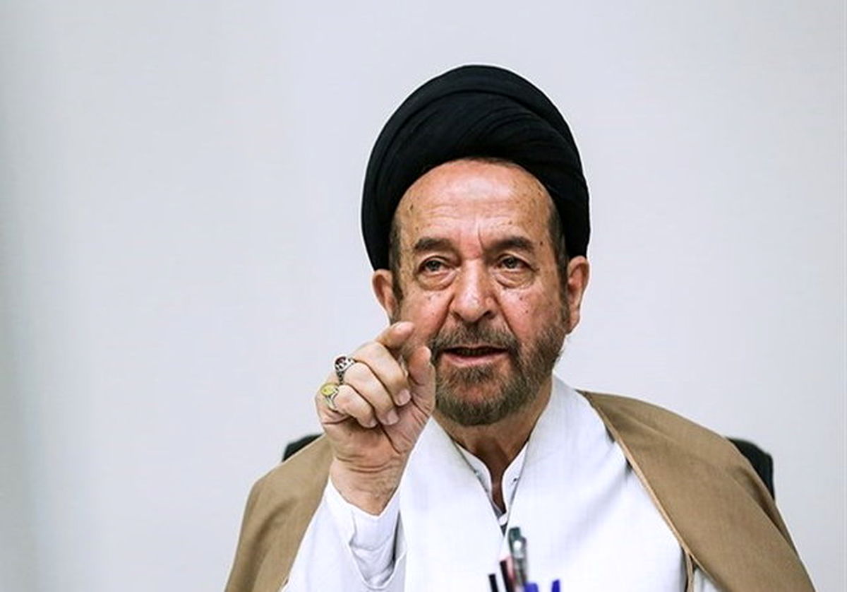 حمید روحانی:اشرافی‌ها و دین‌فروشان می‌خواهند راه شهدا را منحرف کنند