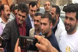 تلاش احمدی‌نژاد برای دیده شدن