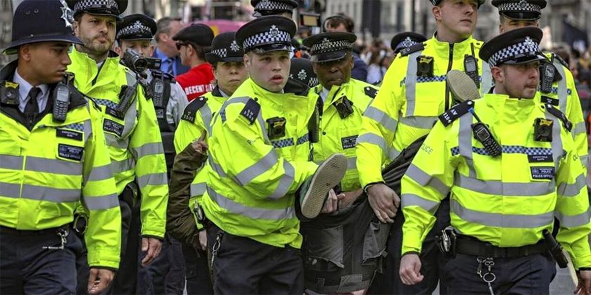 بازداشت بیش از ۳۰۰ فعال مدنی در انگلیس