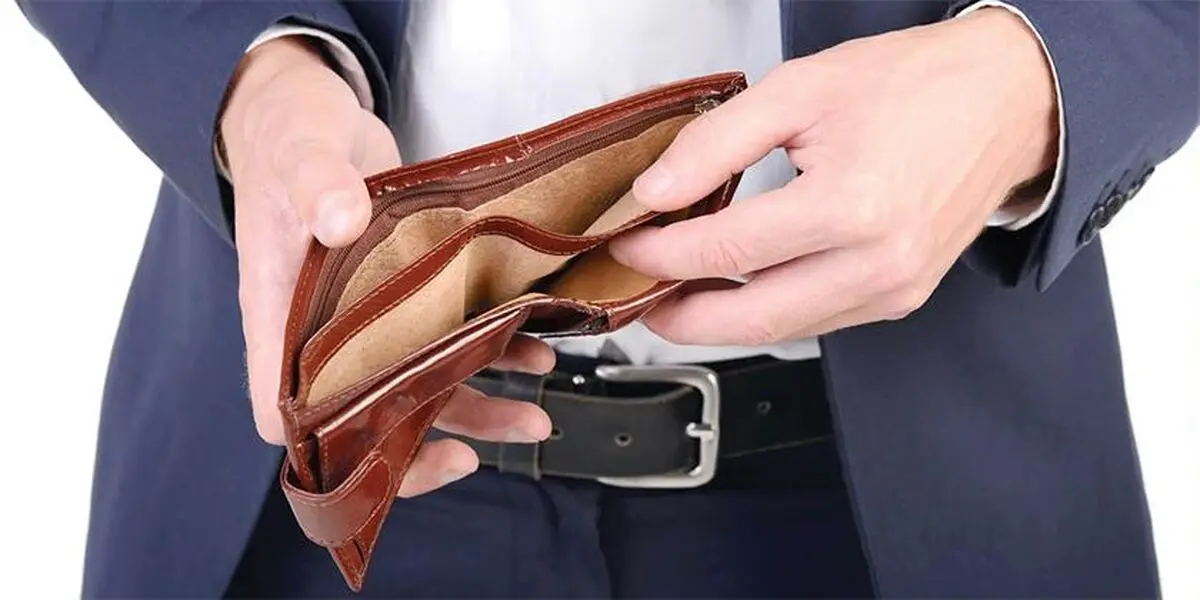 آقایان بخوانند/ چگونه با همسر ولخرج خود برخورد کنیم؟