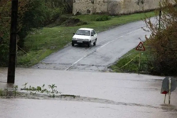 تخریب چند پل در گیلان بر اثر بارش شدید باران + فیلم