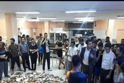 تصاویر: اعتصاب دانشجویان دانشگاه علم و صنعت در اعتراض به مسمومیت ۱۵۰ نفر از دانشجویان