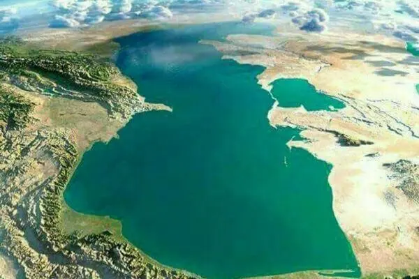 با انتقال آب خزر سالانه ۶ میلیون تن نمک به دریا وارد می‌کنیم