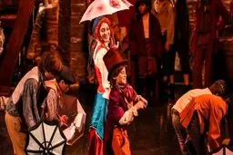 تئاتر گریزان از نظارت؟