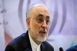 بازدید صالحی از نطنز در آستانه ورود ایران به گام چهارم