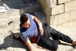 فیلم: لحظه شهادت یک فلسطینی و ممانعت سربازان اسرائیلی از رسیدن تیم امدادی
