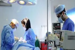 عمل زیبایی زن توسط پزشک مرد چه حکمی دارد؟