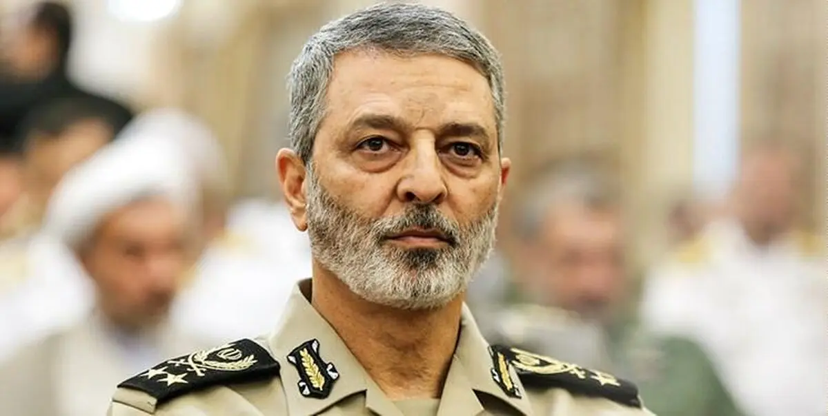 فرمانده ارتش: پهپاد متجاوز را سامانه بومی مرصاد هدف قرار داده است