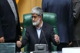 مدعی بی‌سواد