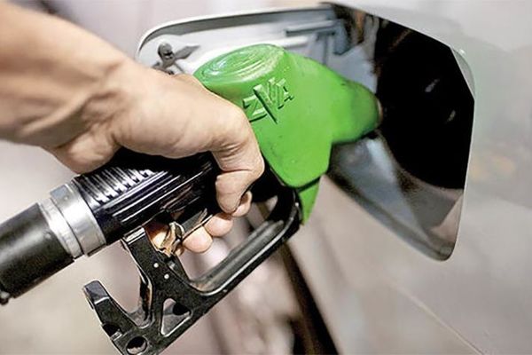انگیزه‌های دولت از افزایش قیمت بنزین چیست؟