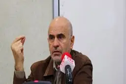 در مورد افزایش قیمت بنزین مسئولان اقتصادی را به مناظره دعوت می کنم