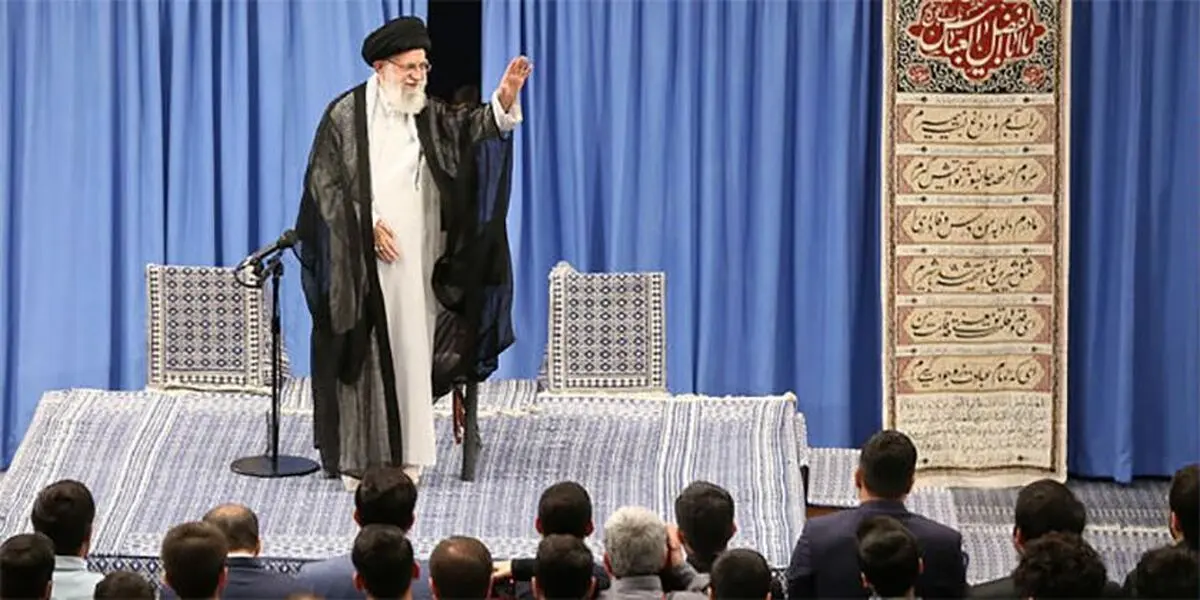 فاصله ما و رهبری در این روزها