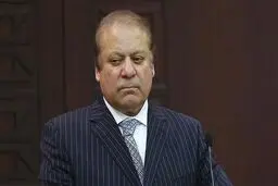 نواز شریف با آمبولانس هوایی راهی لندن شد