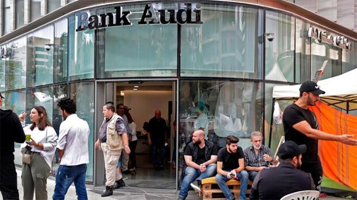 بازگشایی بانکها در همه مناطق لبنان